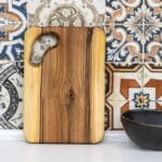 Amuse Bouche — интериор. Избраха дървените дъски за мезета и сервиране на Decosy